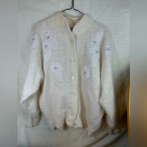 Women’s San Angelo Cream White Sz M Wool rabbit Blend button up sweater cardigan